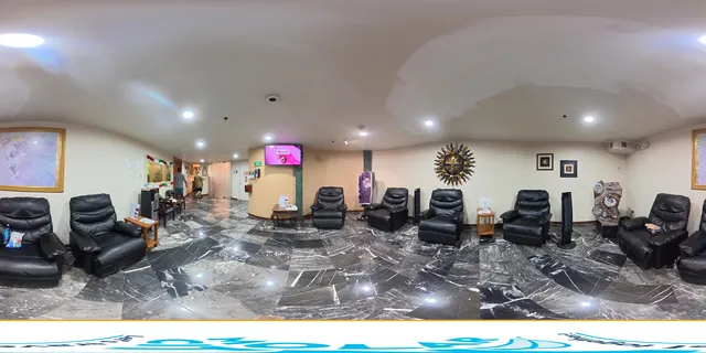 Patient Lounge — 360°