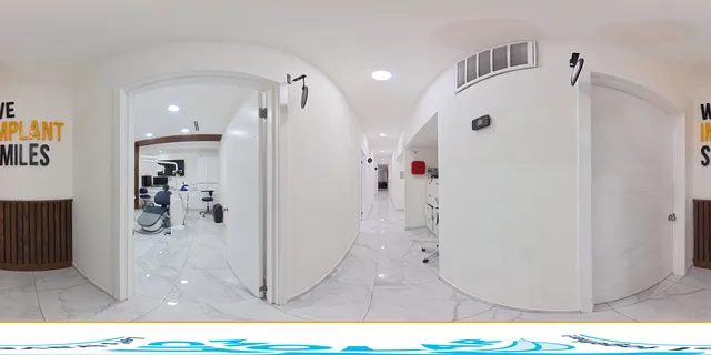Upper Floor Hallway — 360°